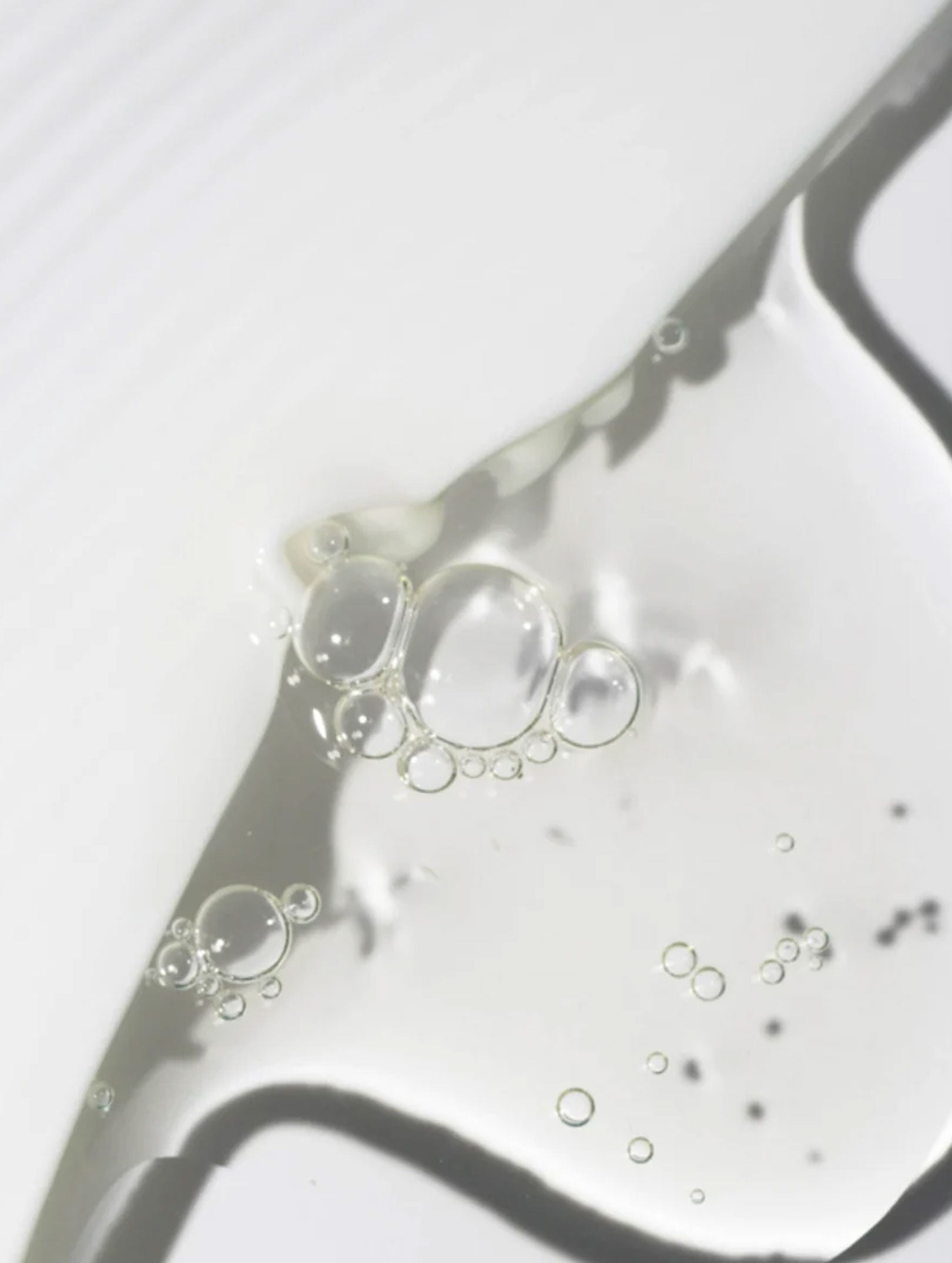 Clarifying Gel - application and skincare routine - Roddur