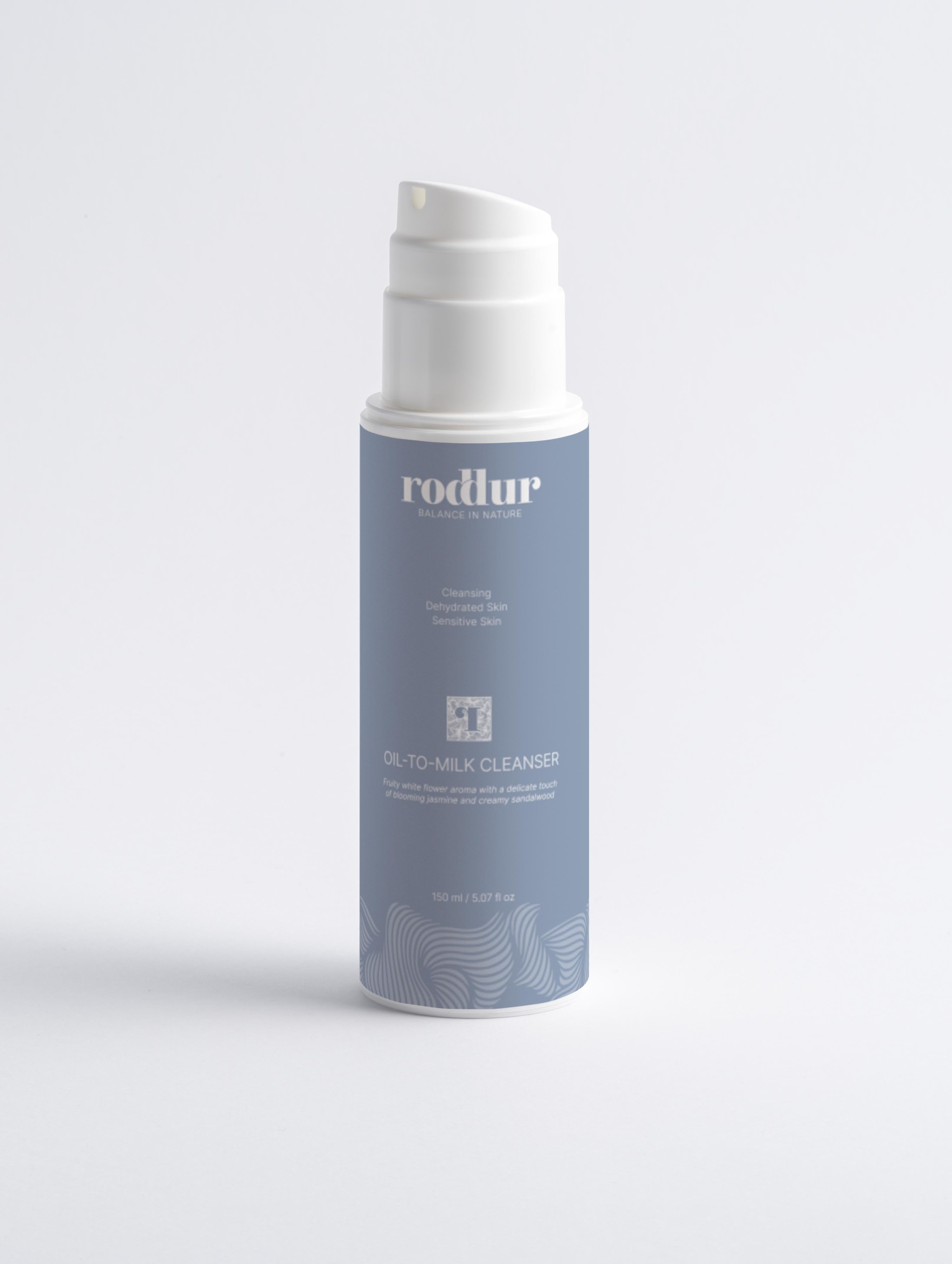 Nettoyant huile-en-lait pour peaux sensibles